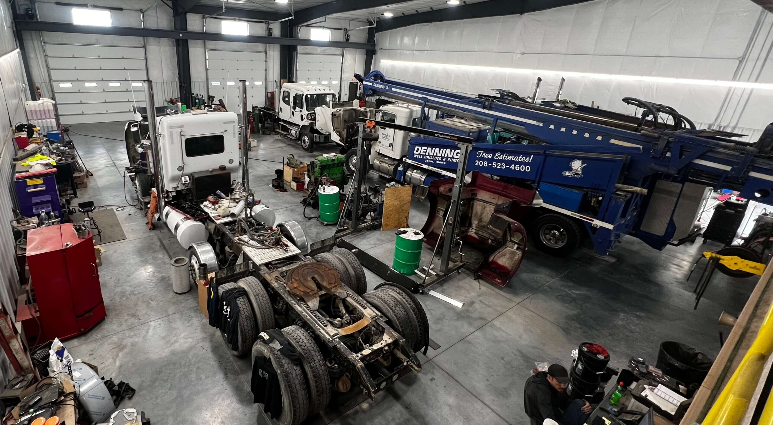 Holst Truck